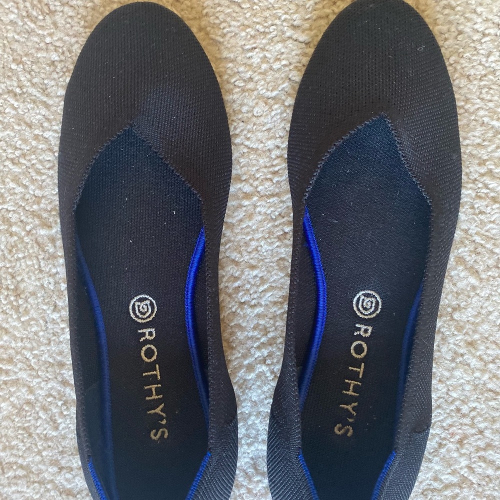 Black Round Toe Rothys - image 1